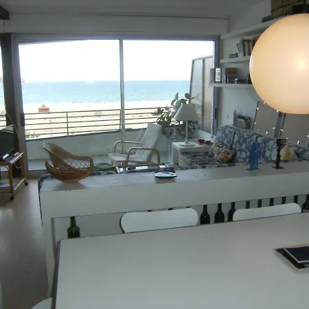 Apartment Catalonia 4-5 *